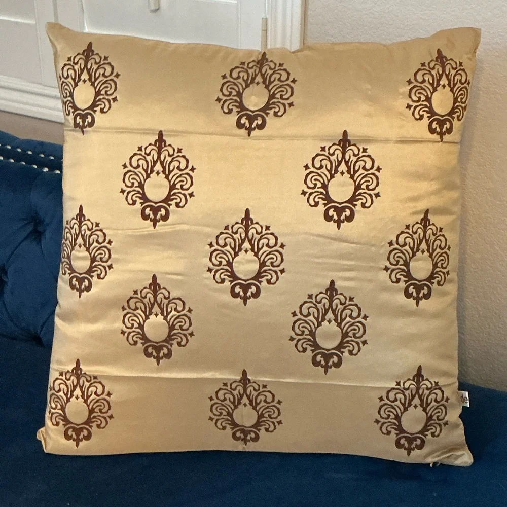Elegant Gold Decorative Accent Pillow with Brown Damask Motif